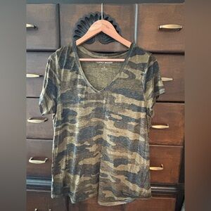 Lucky Brand Olive Camouflage V-Neck Tee 1X or Small for oversized look